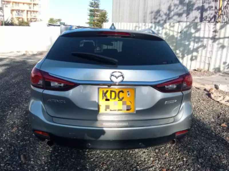 Mazda Atenza    - 2014