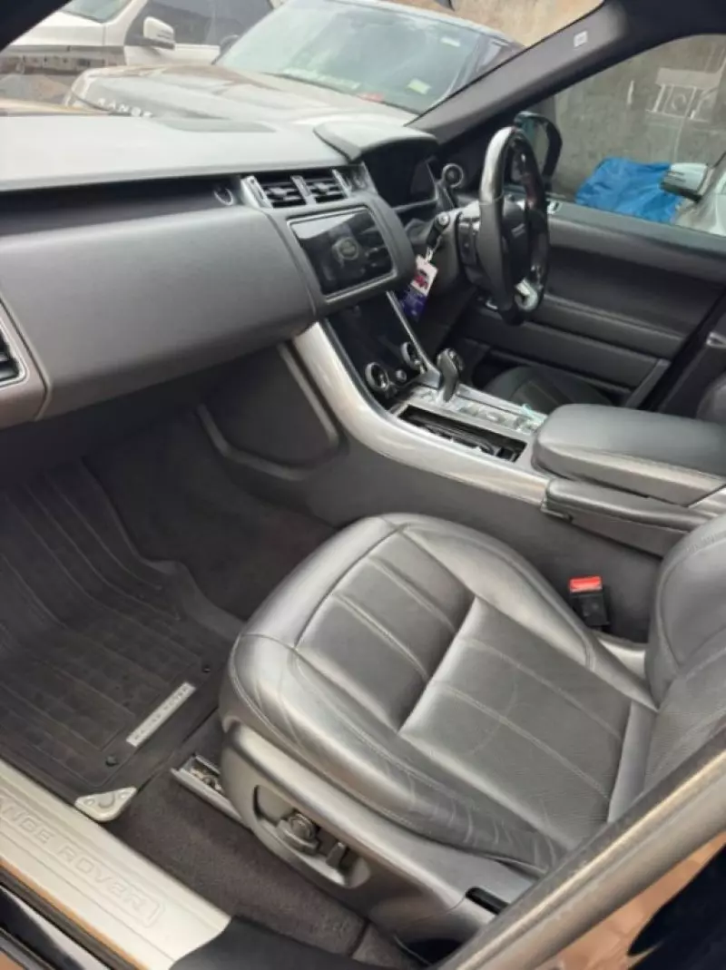 Land Rover RANGE ROVER SPORT HST    - 2018