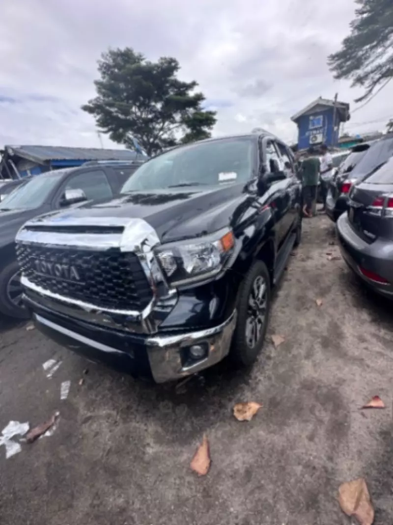 Toyota Sequoia   - 2015
