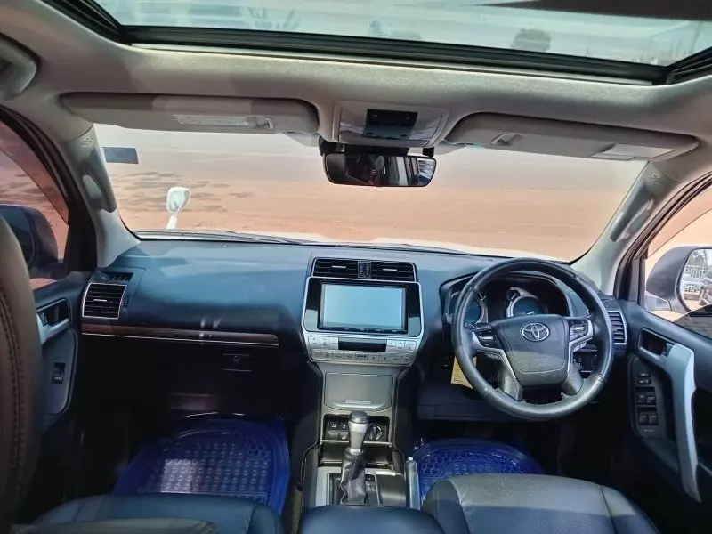 TOYOTA Land Cruiser - 2018