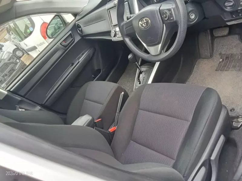 TOYOTA Fielder hybrid - 2018