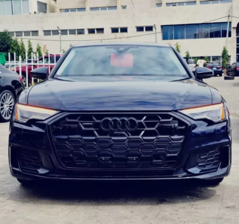 Audi A6   - 2025