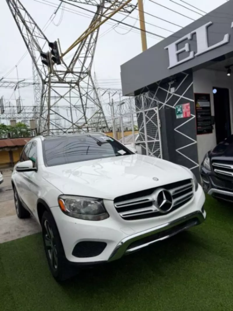 Mercedes-Benz GLC-Class   - 2017