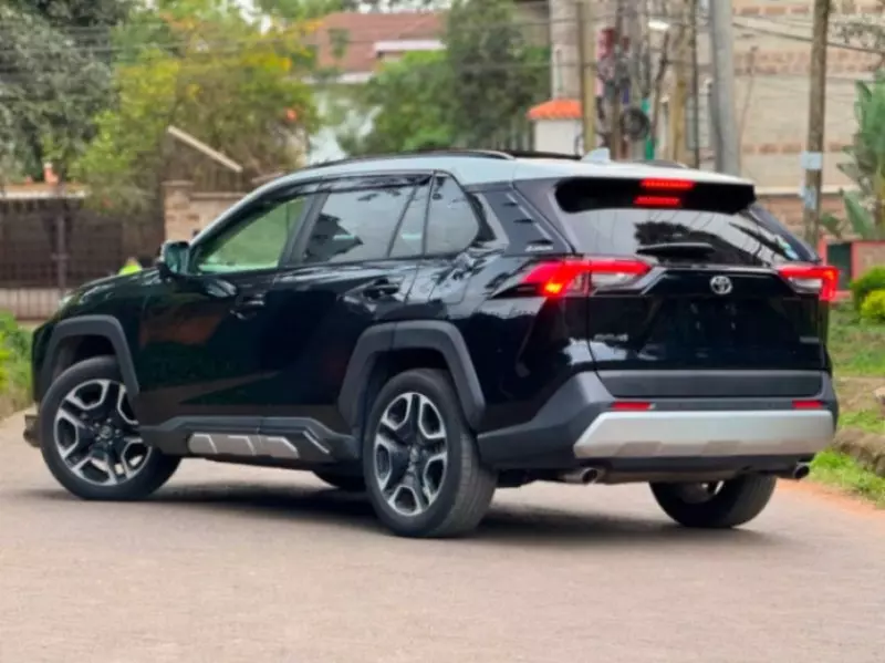 TOYOTA RAV 4   - 2020