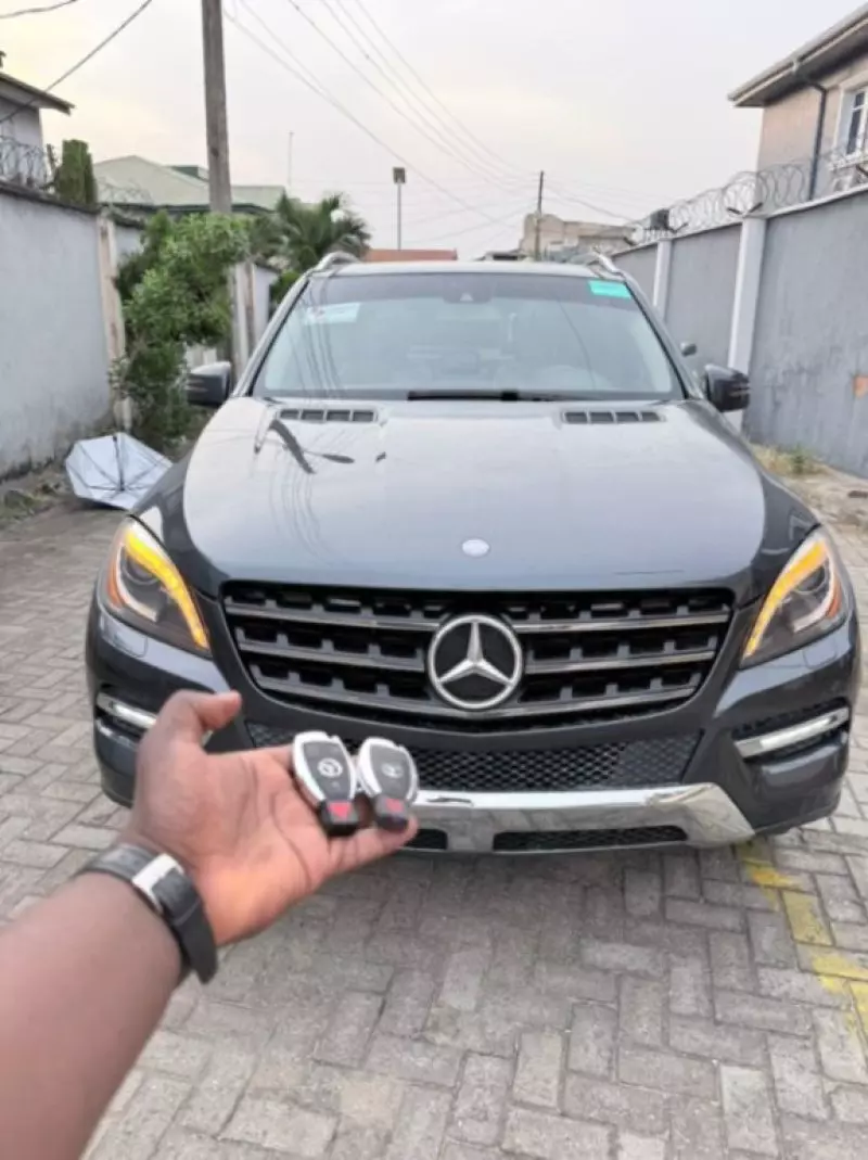 Mercedes-Benz ML-Class   - 2013