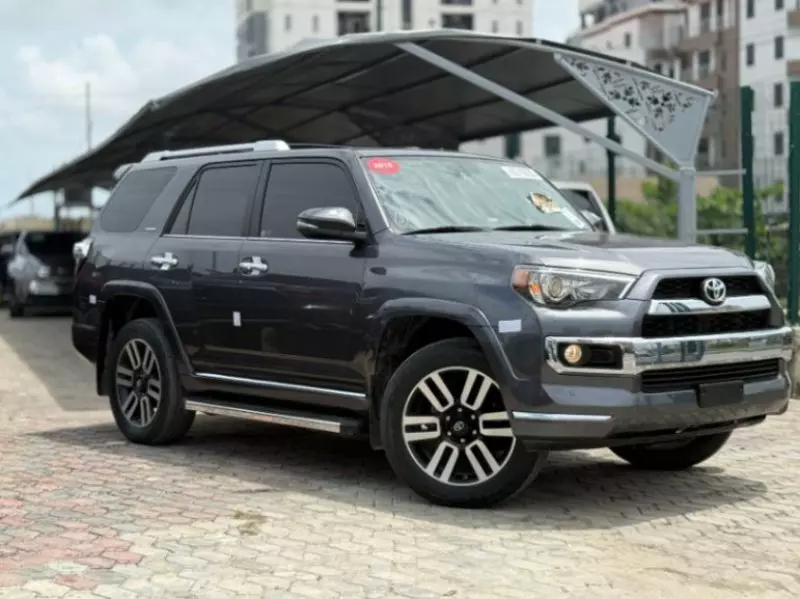 TOYOTA 4-Runner   - 2018