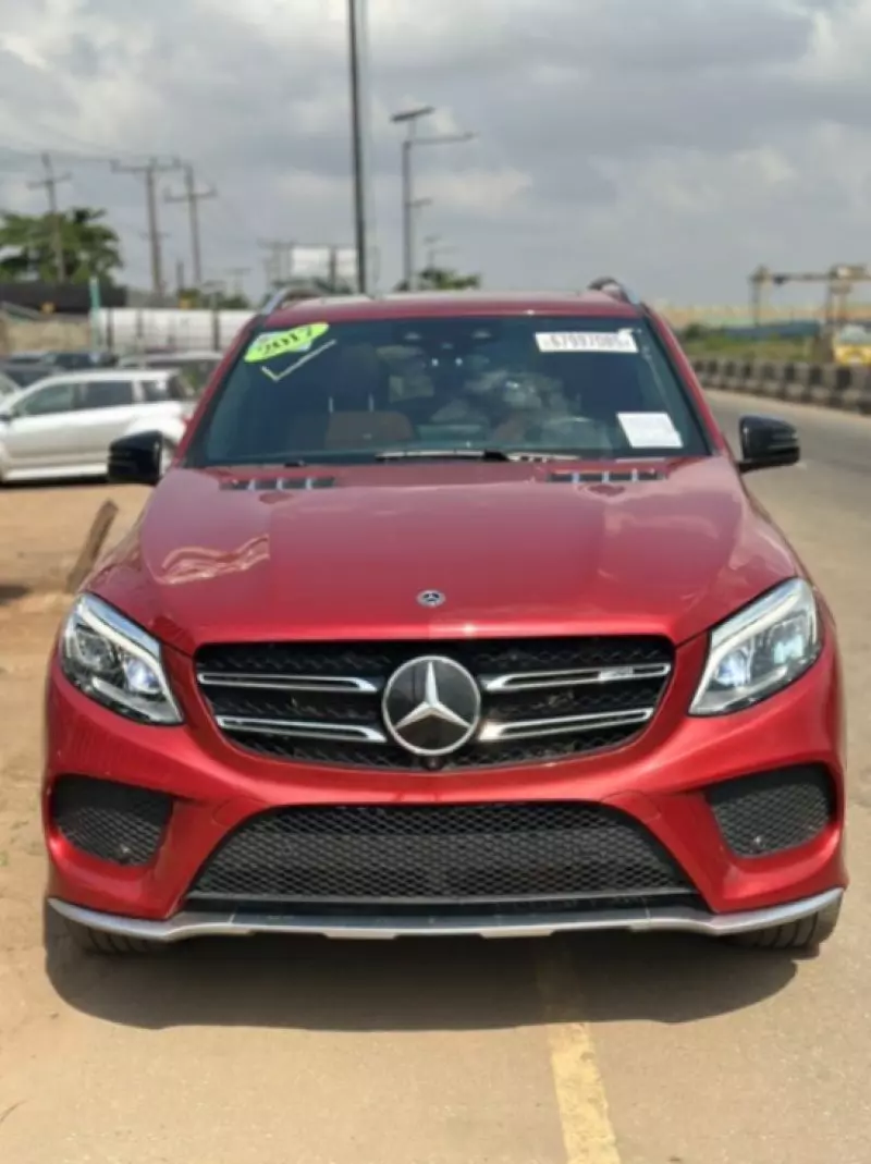 Mercedes-Benz GLE 43 AMG   - 2017