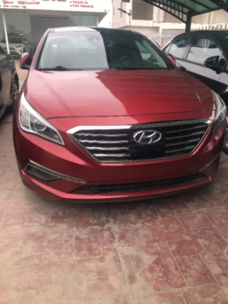 Hyundai Sonata   - 2015