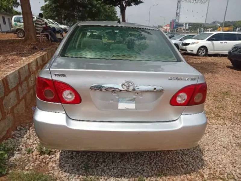 TOYOTA Corolla   - 2005