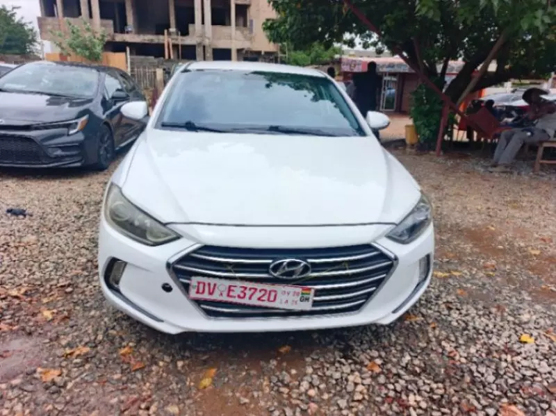 Hyundai Elantra   - 2017