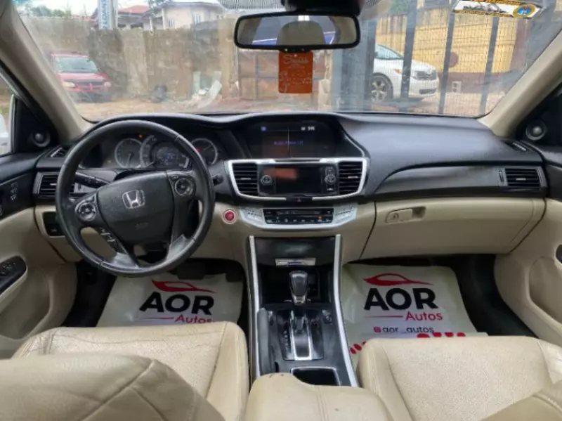 Honda Accord   - 2013