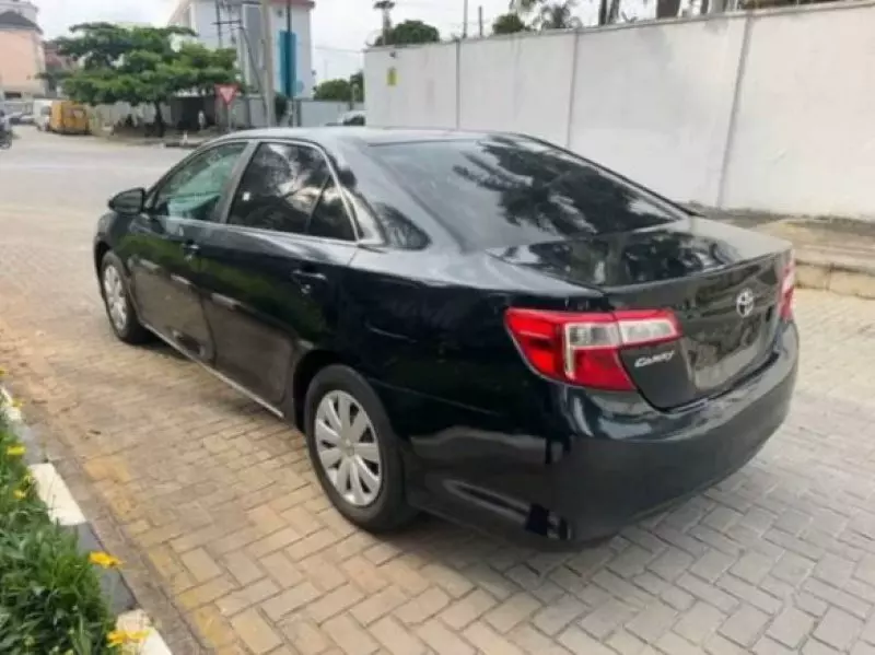 TOYOTA Camry   - 2014
