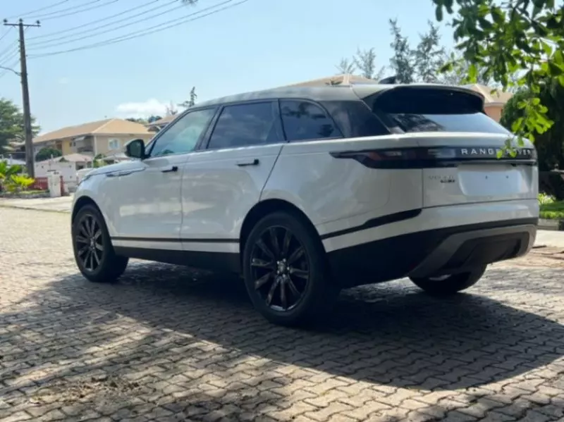 RANGE ROVER Bespoke    - 2018