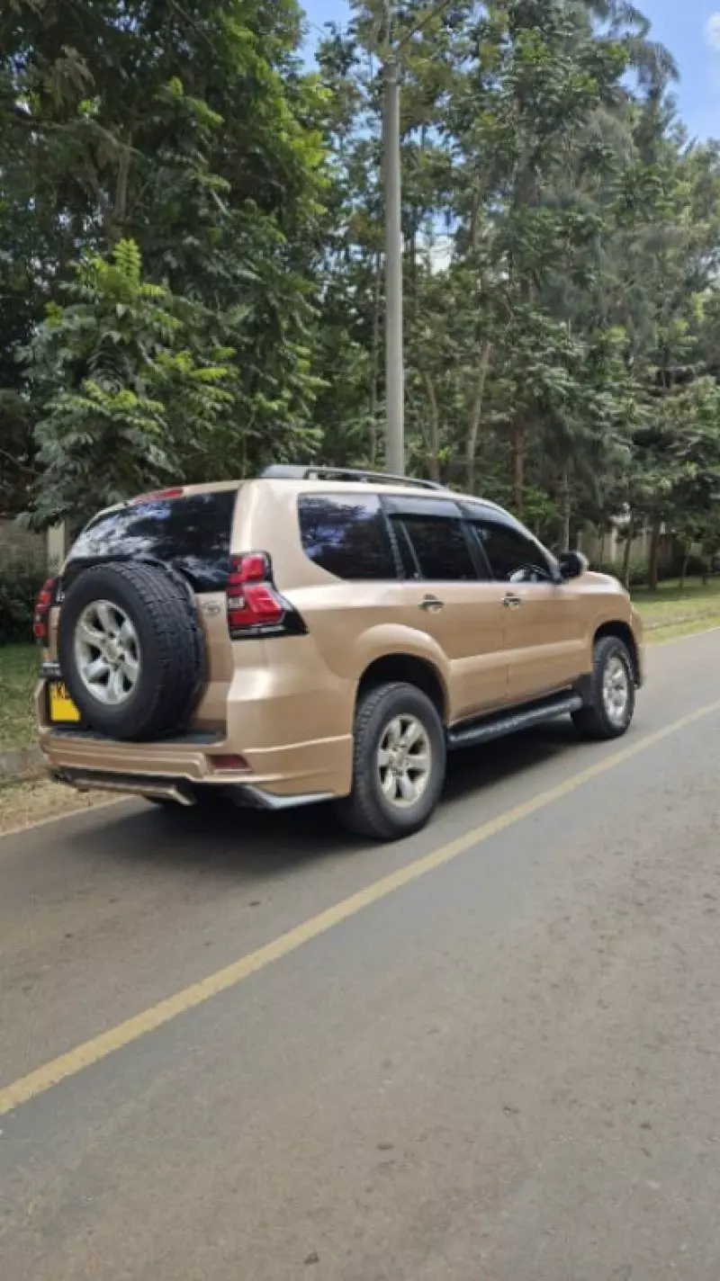 TOYOTA Prado   - 2006