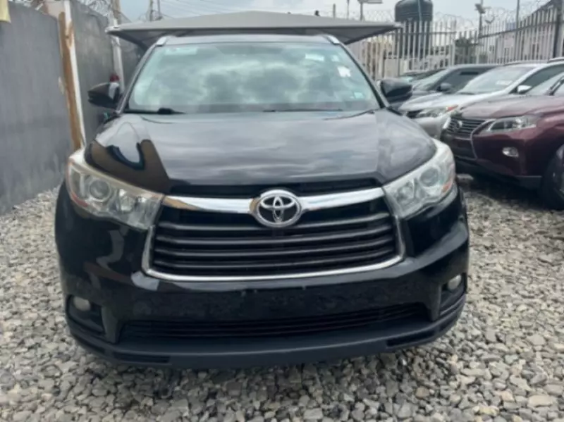 Toyota Highlander - 2016