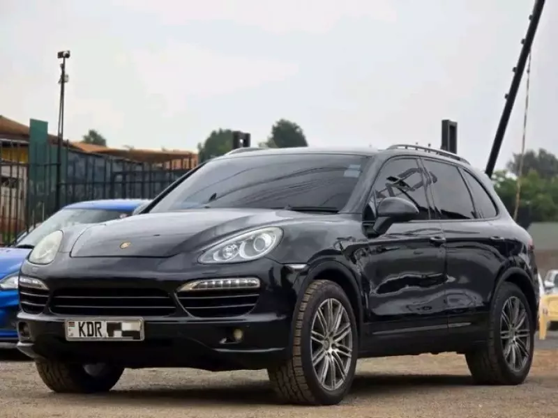 PORSCHE Cayenne   - 2013