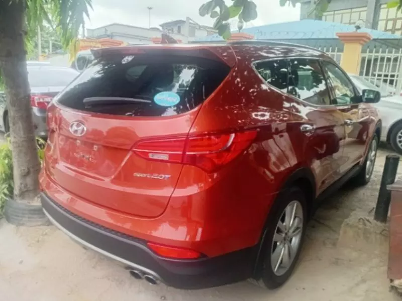 Hyundai Santa Fe - 2014
