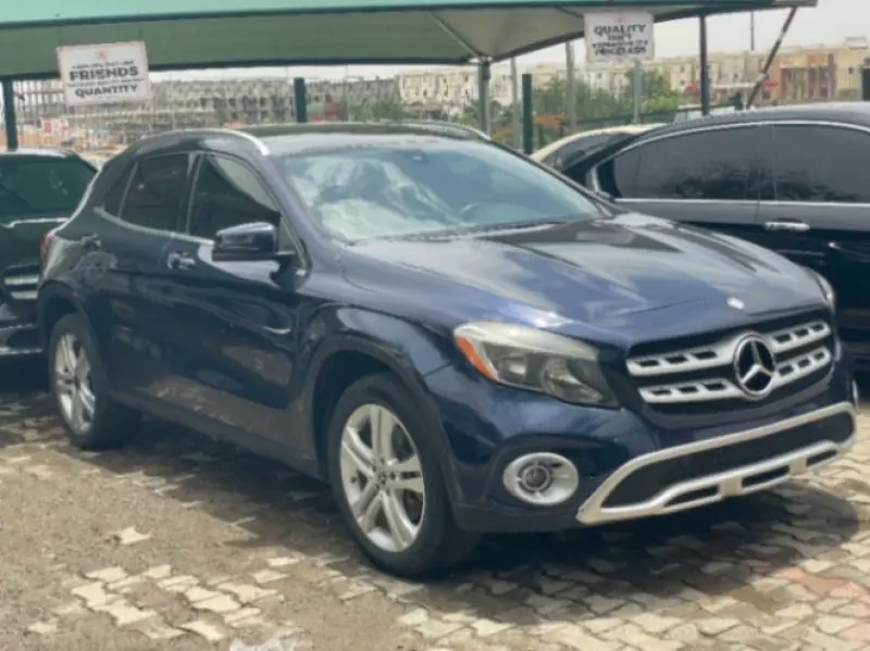 Mercedes-Benz GLA-Class   - 2018