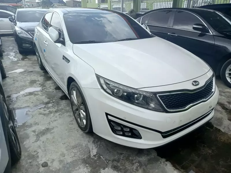 KIA K5   - 2015