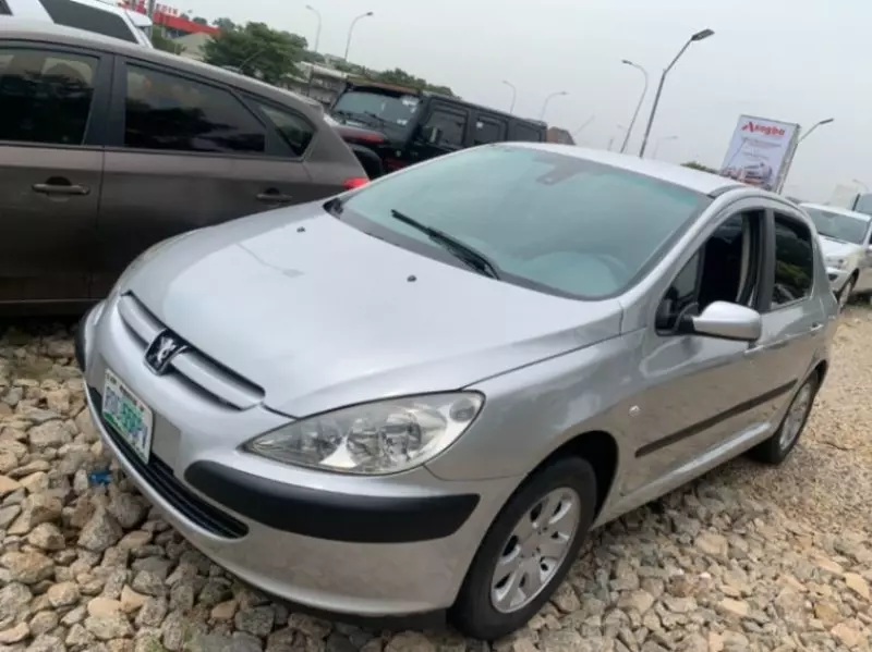 Peugeot 307   - 2008