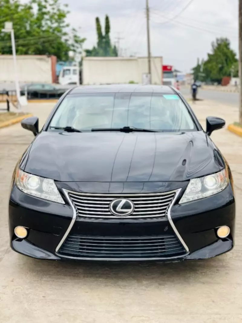 Lexus ES 350   - 2013