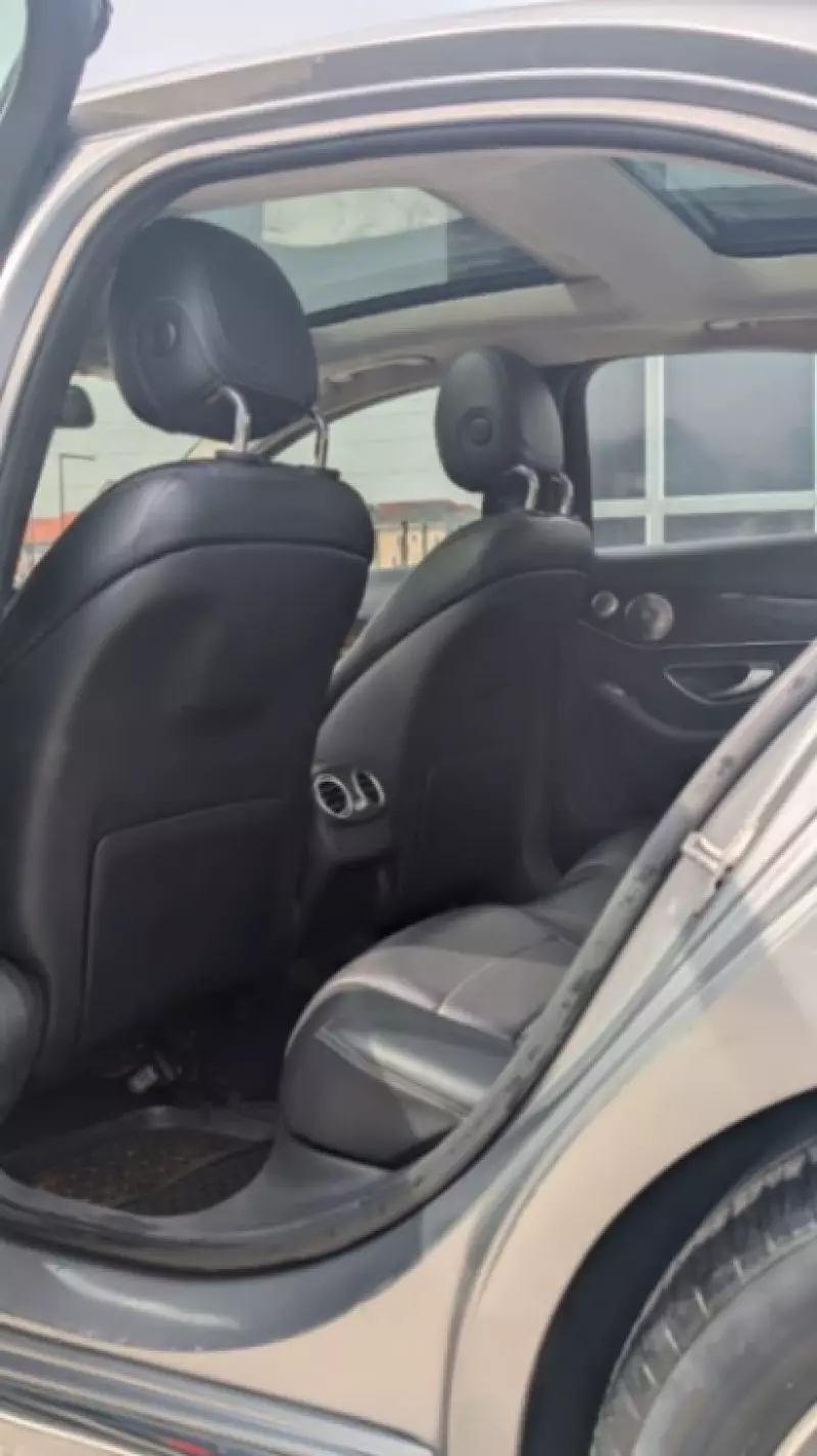 Mercedes-Benz C 300   - 2010