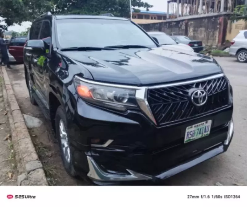 Toyota Landcruiser Prado - 2013