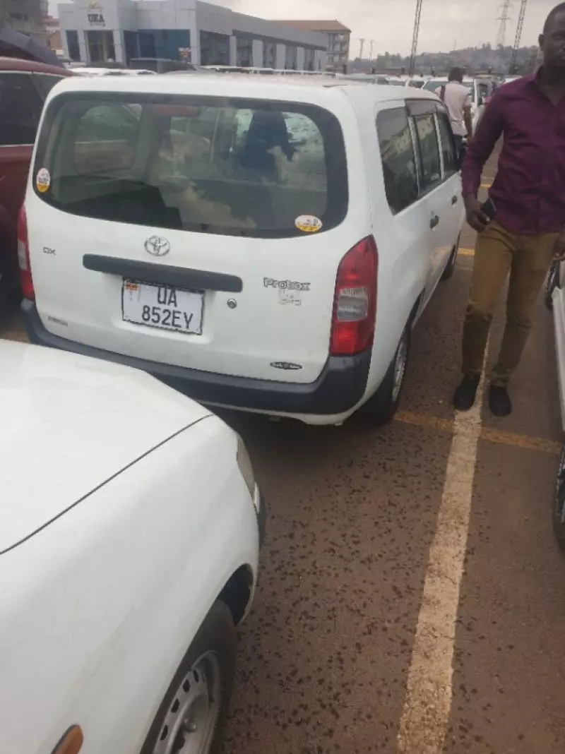 TOYOTA Probox    - 2014
