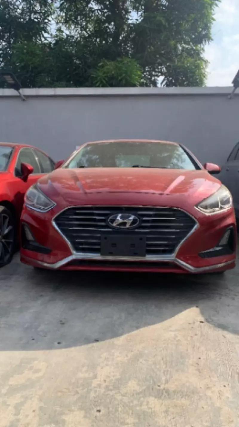 Hyundai Sonata   - 2018