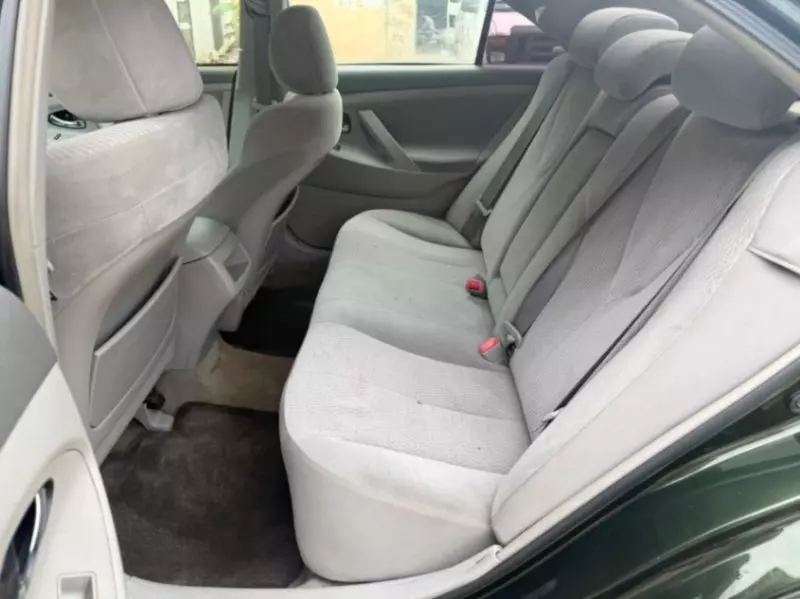 TOYOTA Camry   - 2010