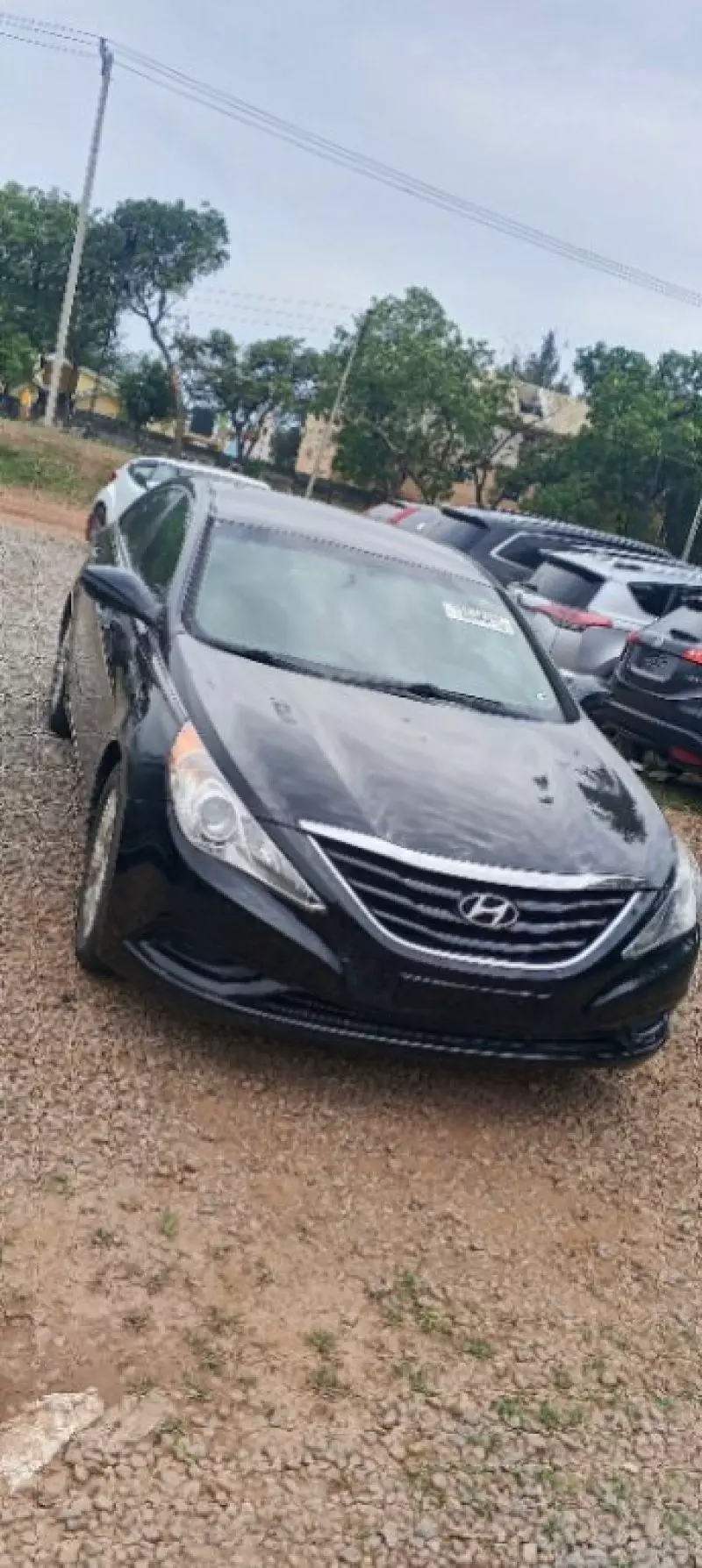 Hyundai Sonata   - 2011