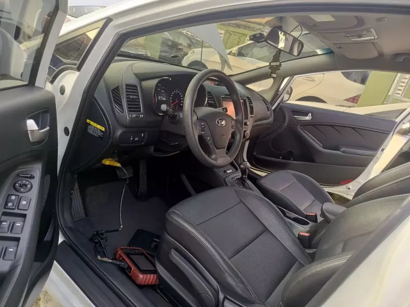 KIA K3   - 2015