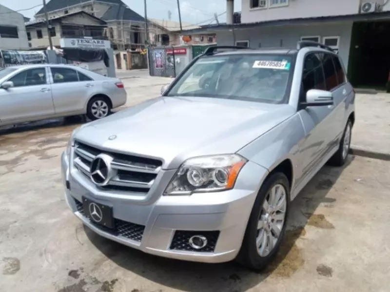Mercedes-Benz GLK 350   - 2011