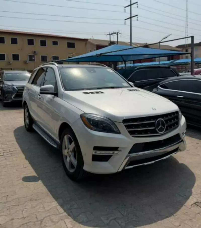 Mercedes-Benz ML-Class   - 2015