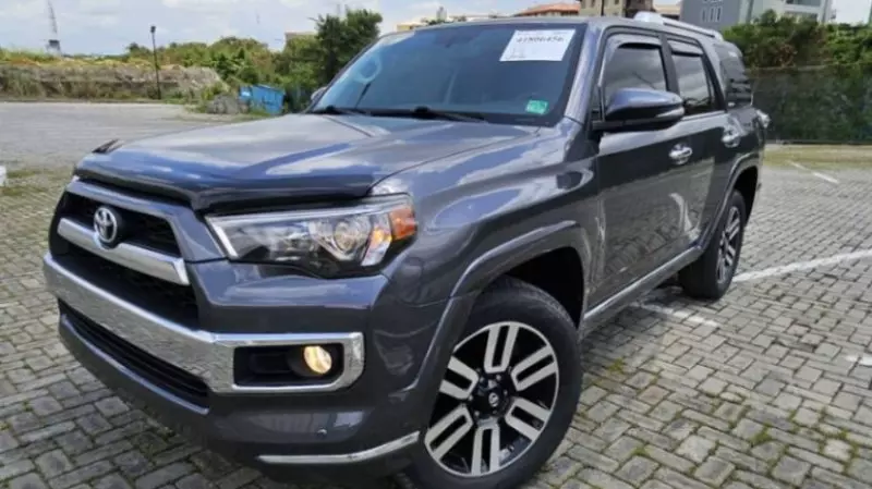 Toyota 4-Runner   - 2017