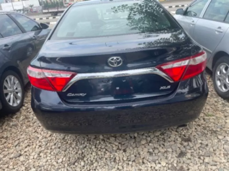 TOYOTA Camry   - 2015