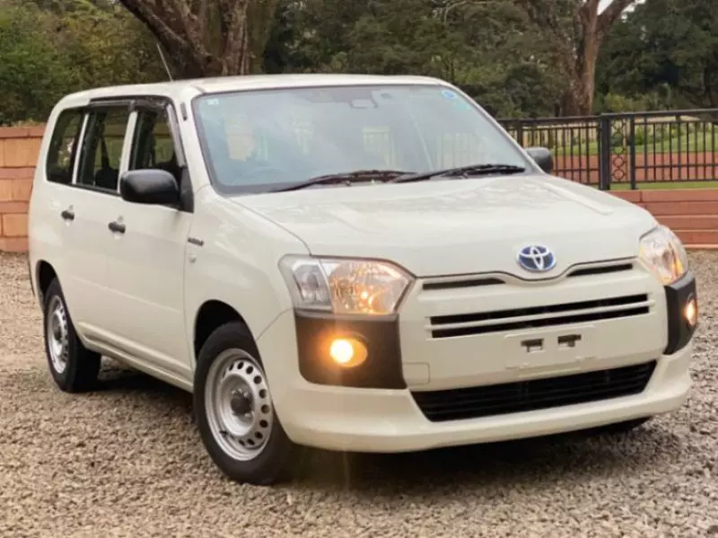 Toyota Succeed    - 2020