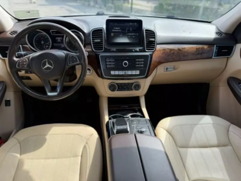 Mercedes-Benz GLE 350 - 2017