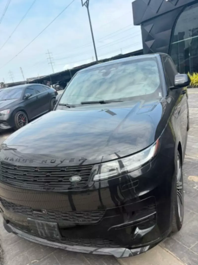 RANGE ROVER Bespoke    - 2024