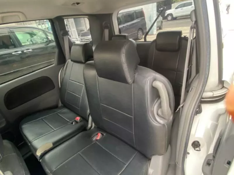 TOYOTA Sienta   - 2014