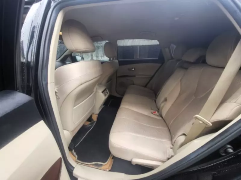 Toyota Venza   - 2013