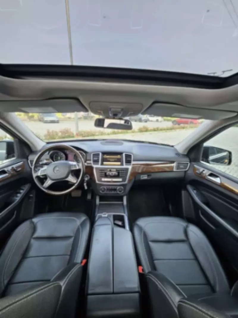 Mercedes-Benz ML 350   - 2012