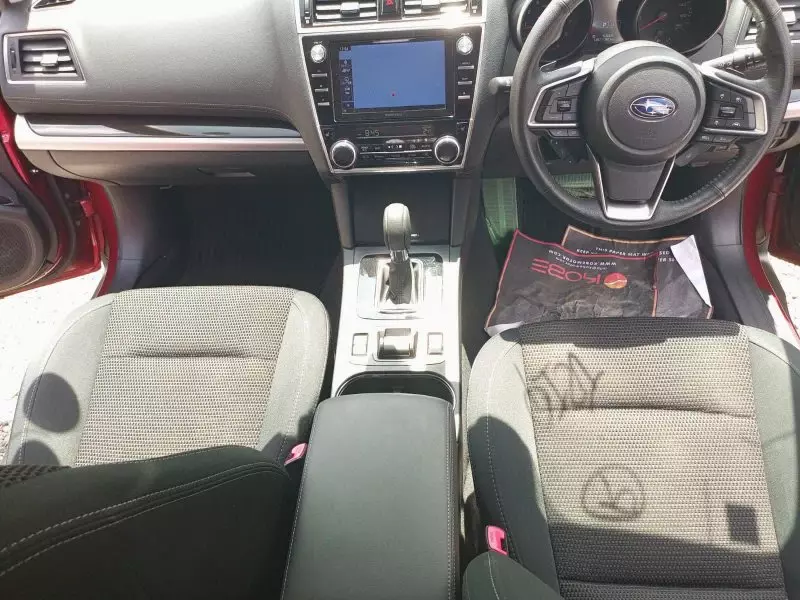 Subaru Outback   - 2018