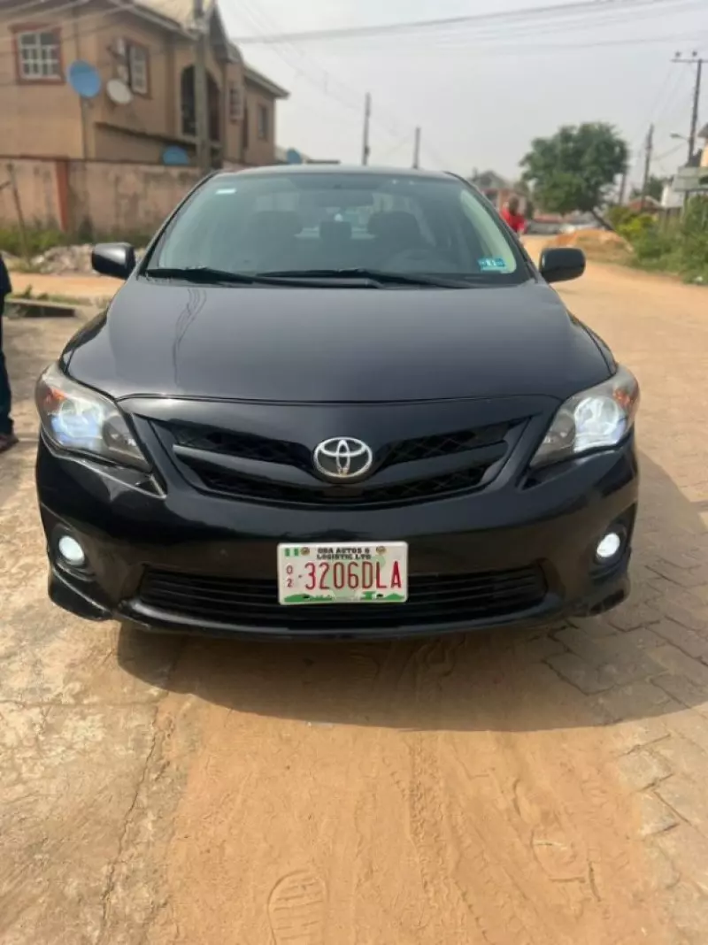 Toyota Corolla - 2011