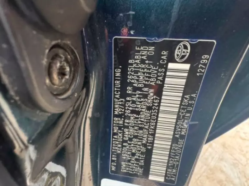 TOYOTA Camry - 2014