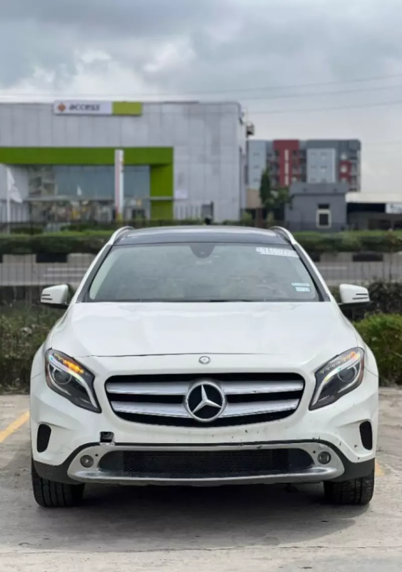 Mercedes-Benz GLA 250   - 2016