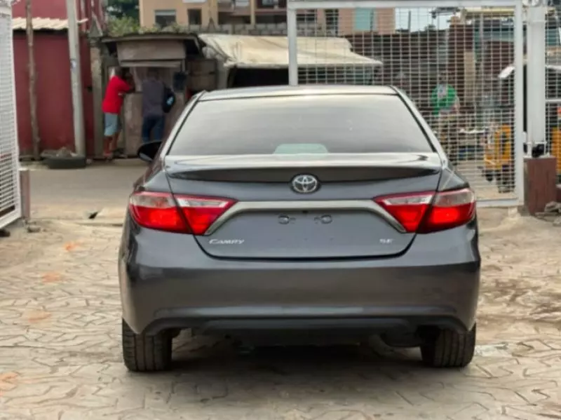 Toyota Camry   - 2017