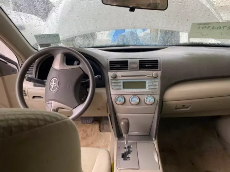 TOYOTA Camry   - 2009