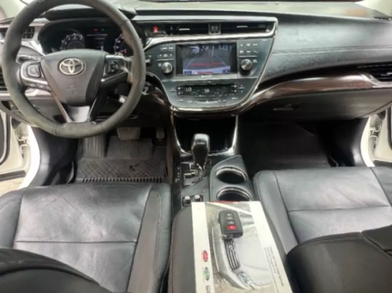 TOYOTA Avalon - 2014
