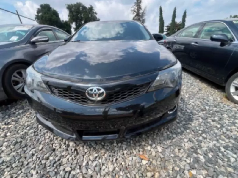 TOYOTA Camry   - 2014